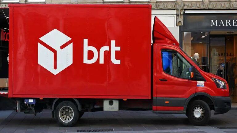 Shipping Cards with BRT (Bartolini)? Why You Should Avoid It