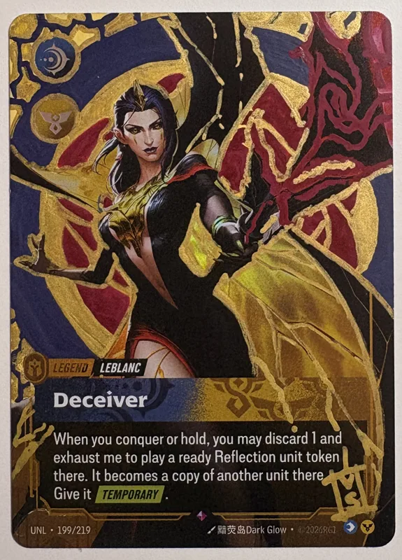 La carta LeBlanc, Deceiver ridipinta a mano da Rekla in oro e rosso