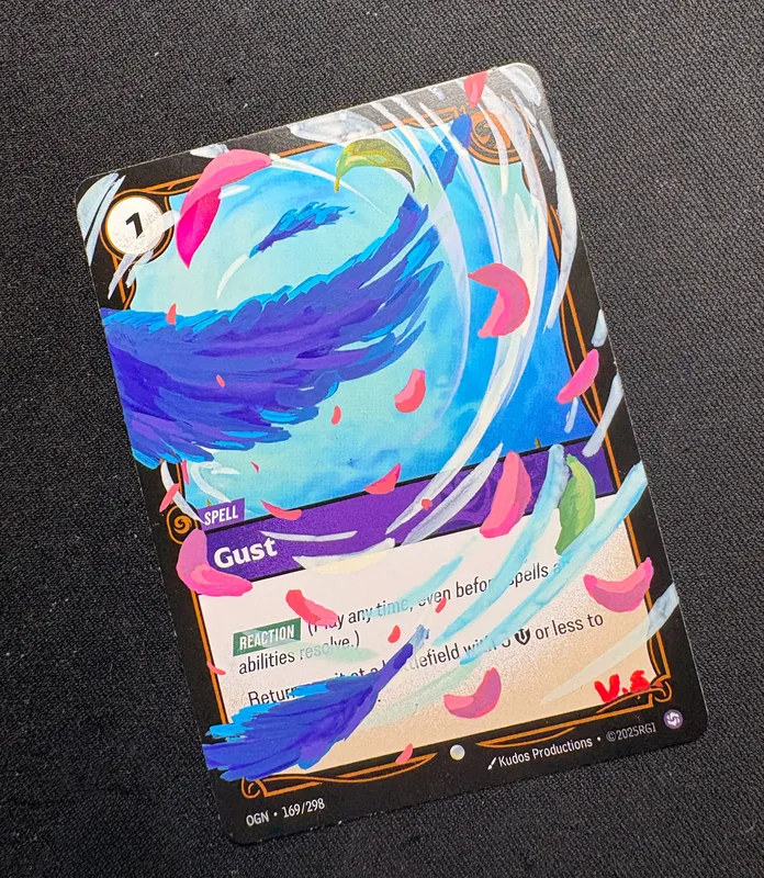 La carta Gust ridipinta a mano da Rekla, con il vento che esce dalla cornice